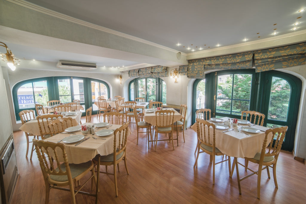 Delphi Art Hotel