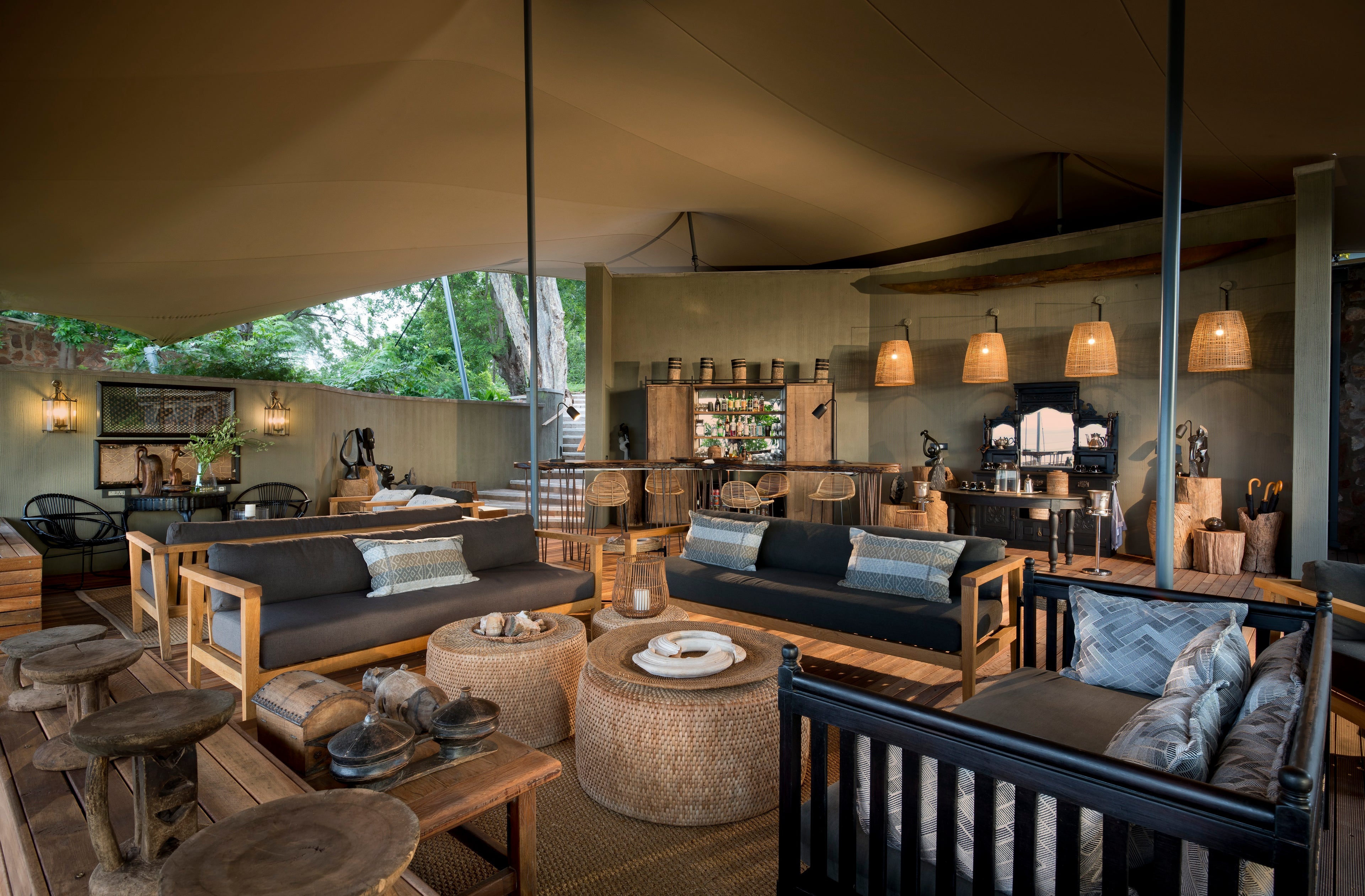 Bumi Hills Safari Lodge