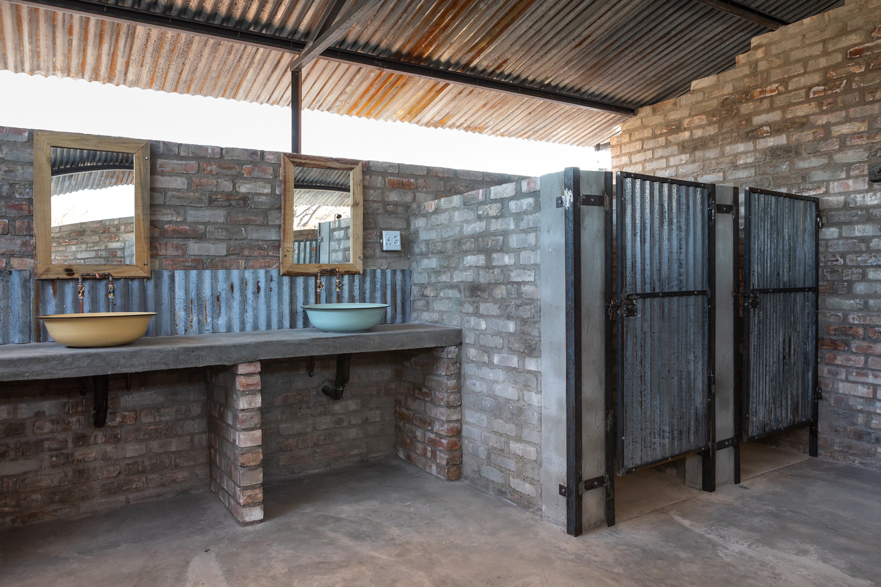 Etosha Trading Post Group Campsite Ablution