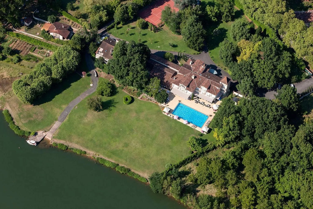 La Reserve Albi , Albi, France featured image.