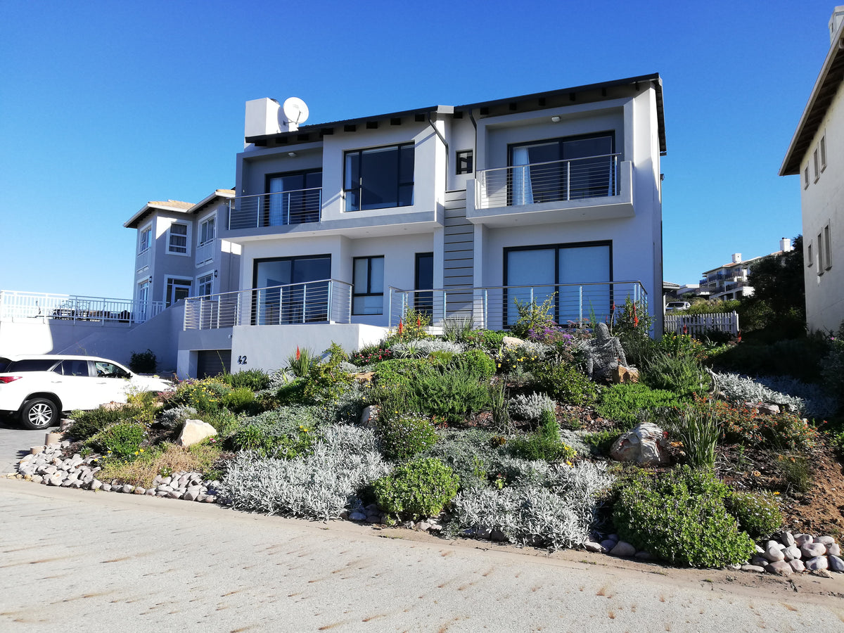 Fourty2 on Fynbos @ Pinnacle Point