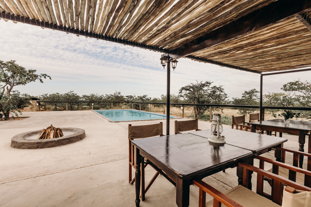 Outdoor pool and eating space