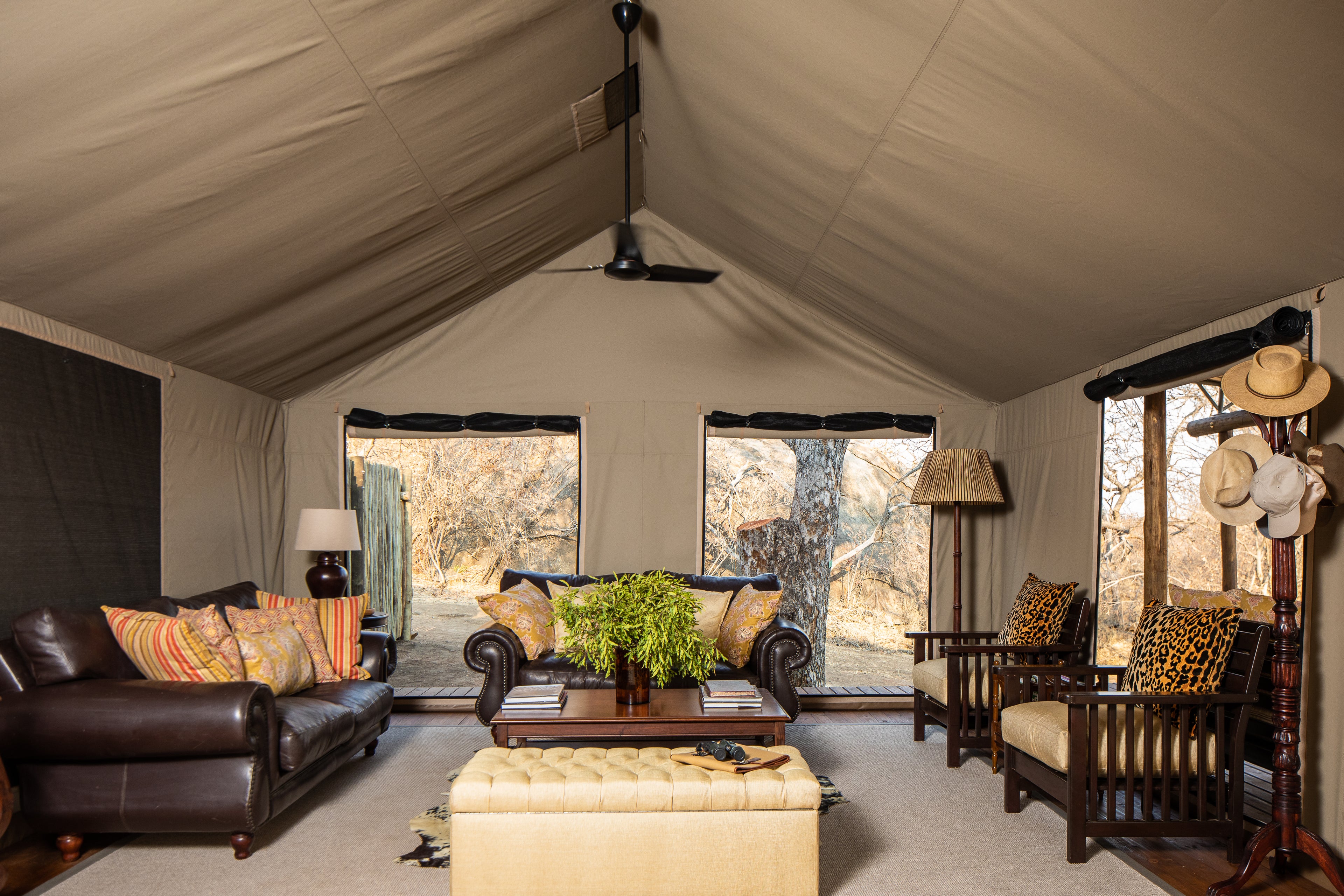 Abelana Safari Camp - Main Lounge