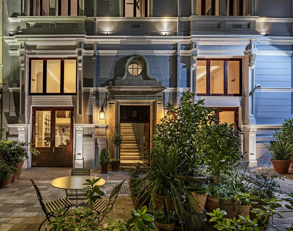 Exterior - Labotessa Luxury Boutique Hotel, Cape Town at Labotessa, Cape Town, South Africa.