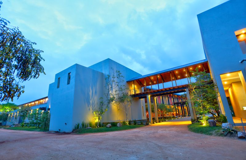 Tropical Life Resort & Spa