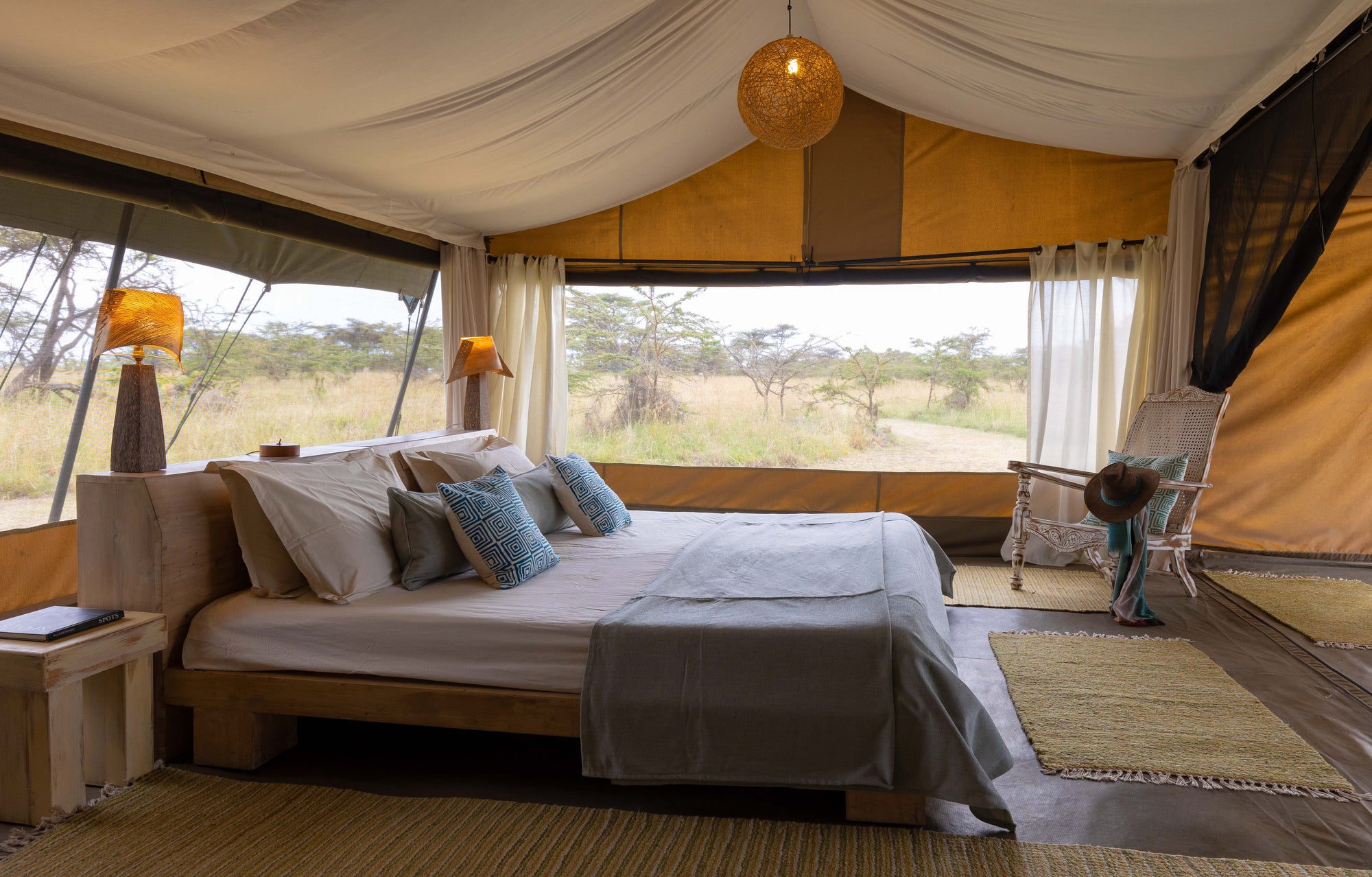 Double tent