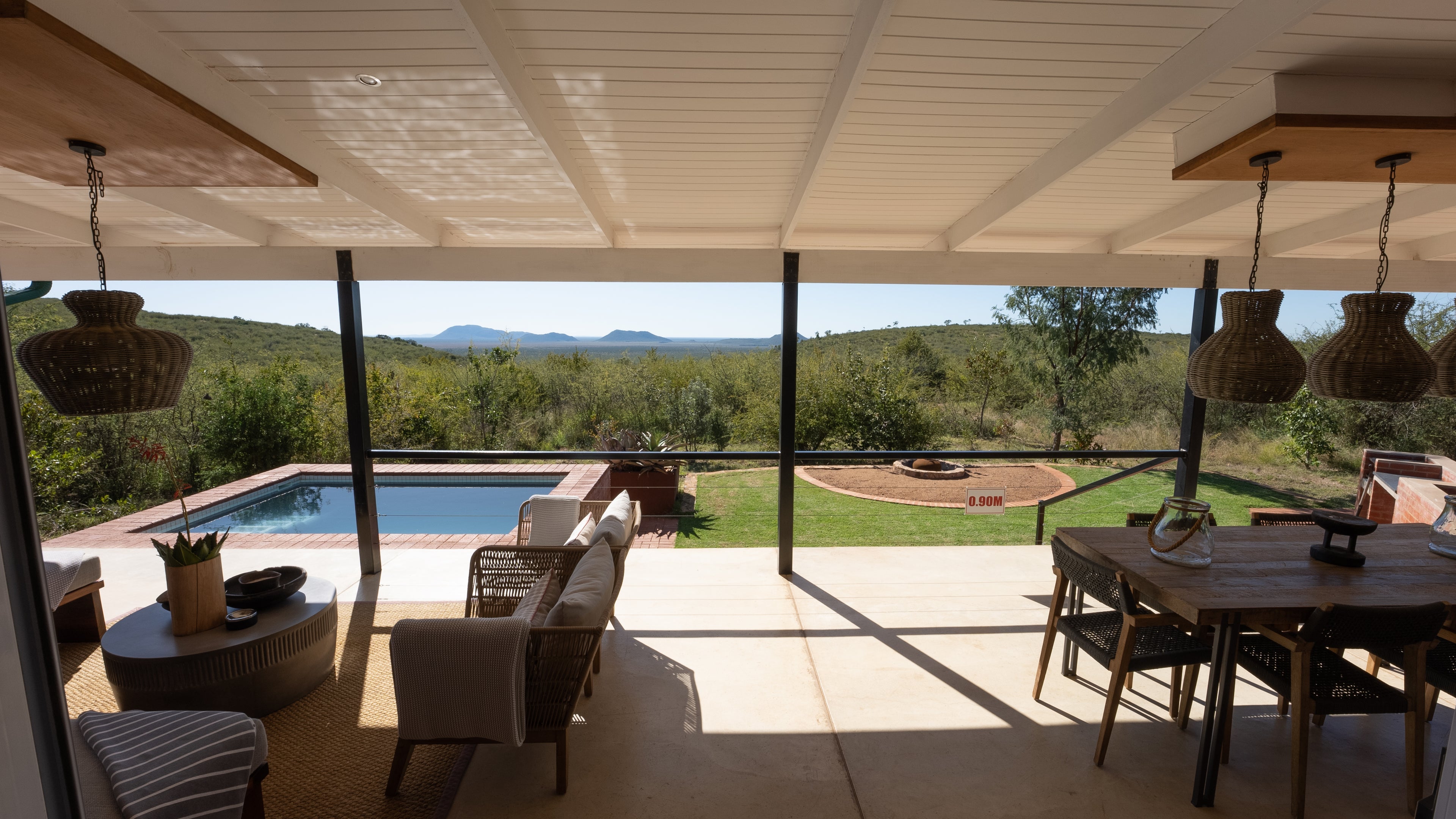 Tlou Villa Deck