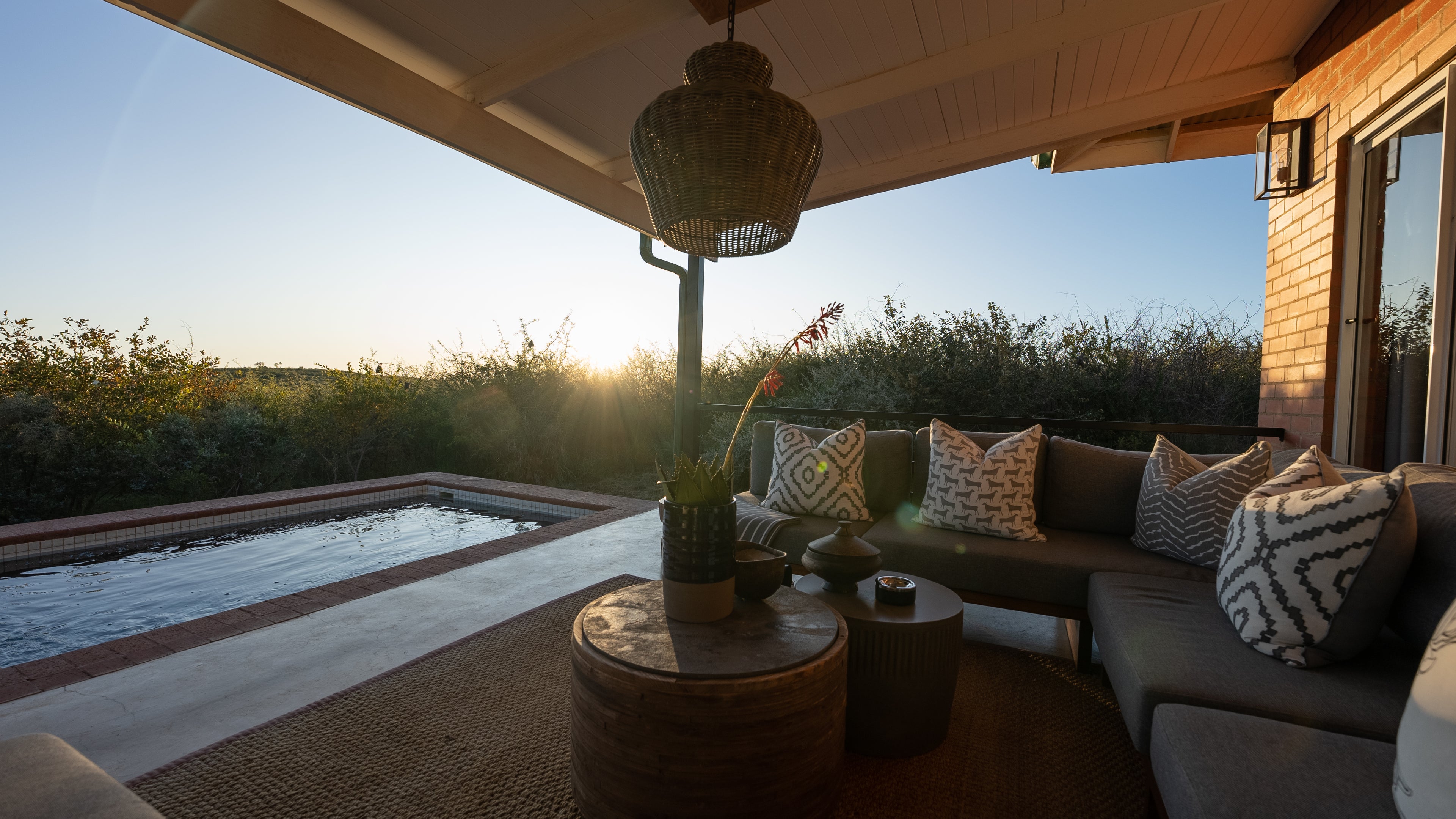 Tshukudu Villa Deck