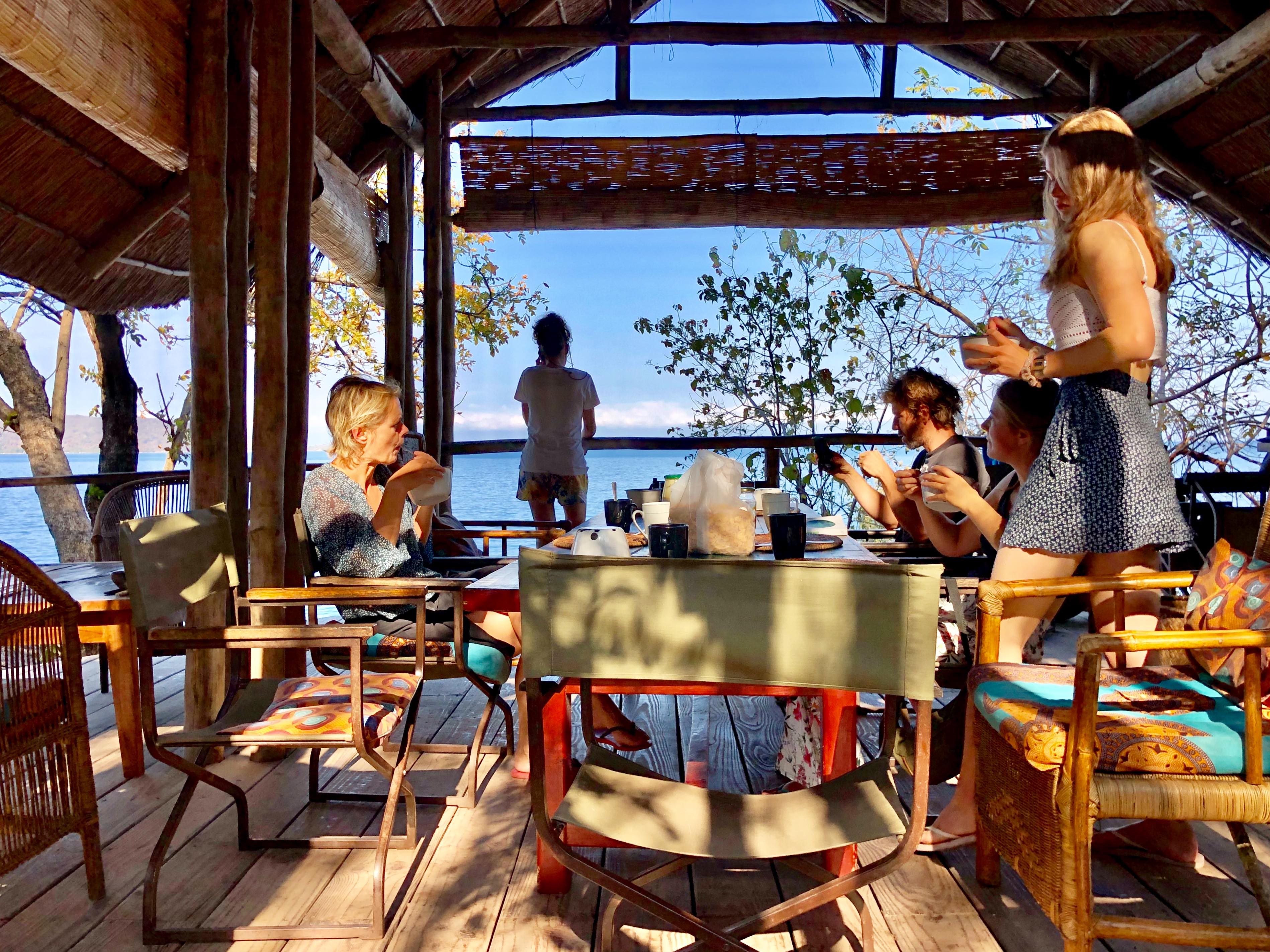 Domwe Island dining area
