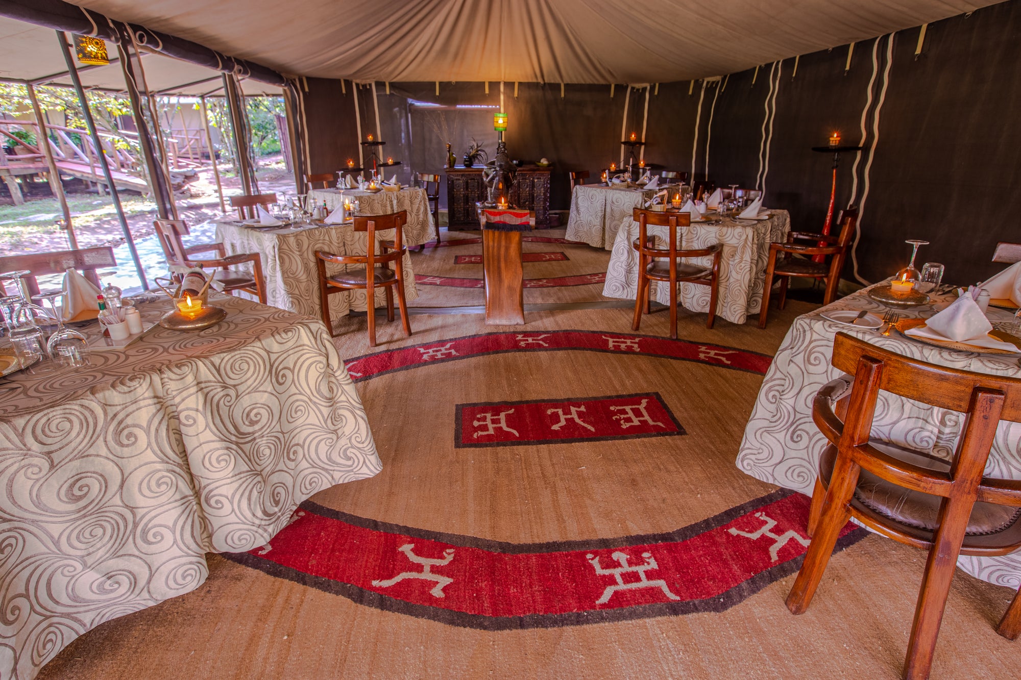 Dining setup