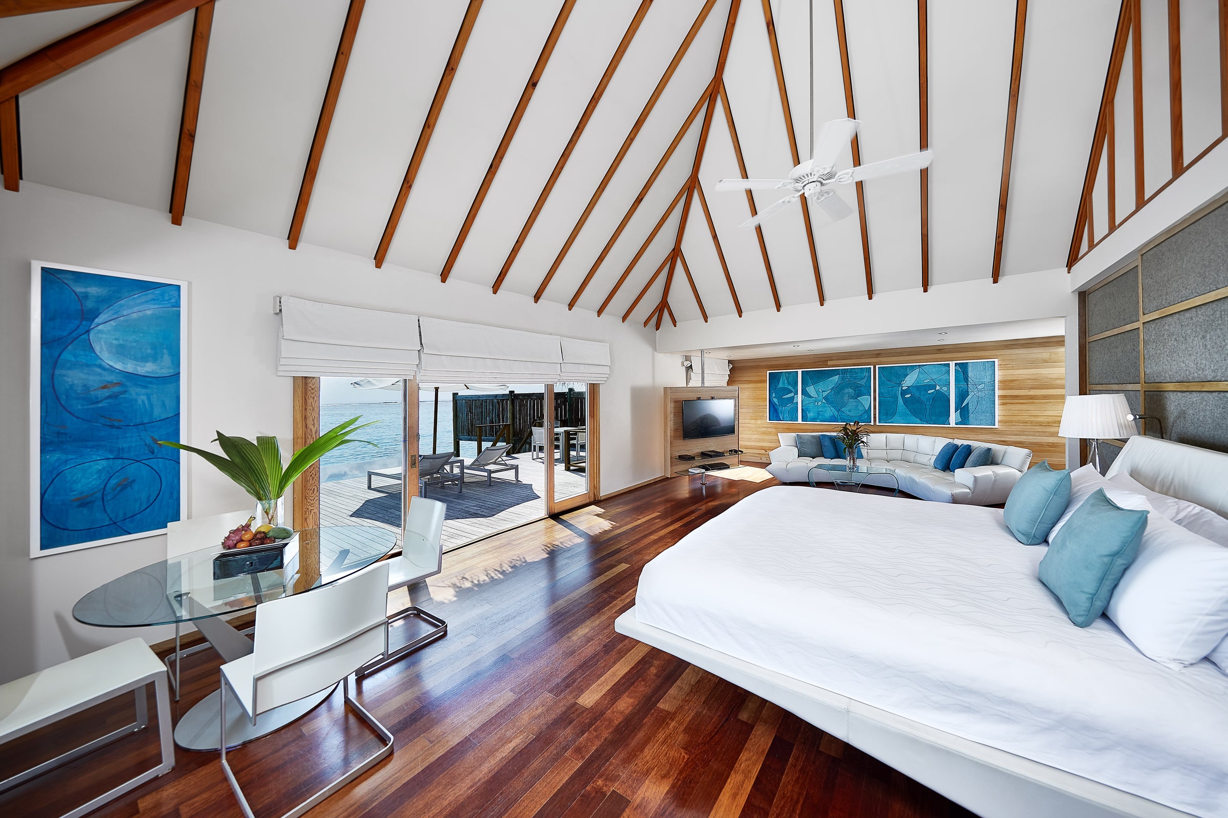 PREMIER WATER VILLA WITH POOL