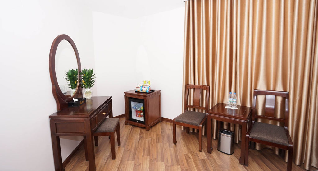 SeaStar Hotel