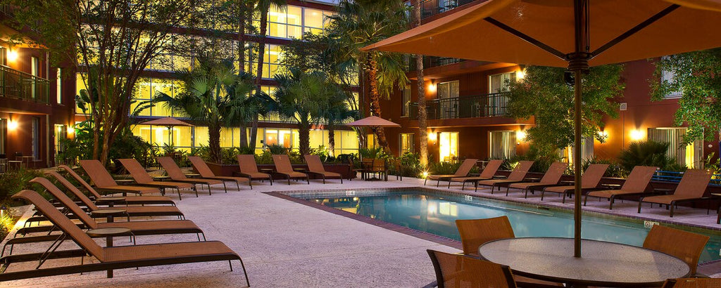 Courtyard New Orleans Downtown/Convention Center