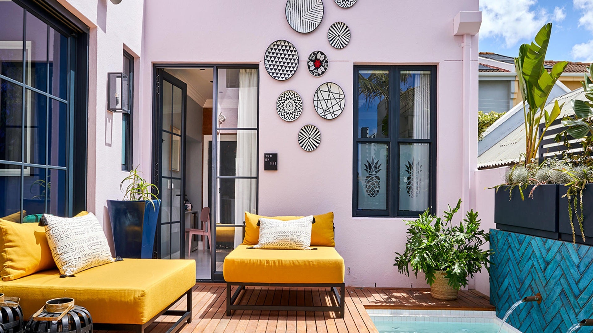 Poolside Sun Deck with plunge pool