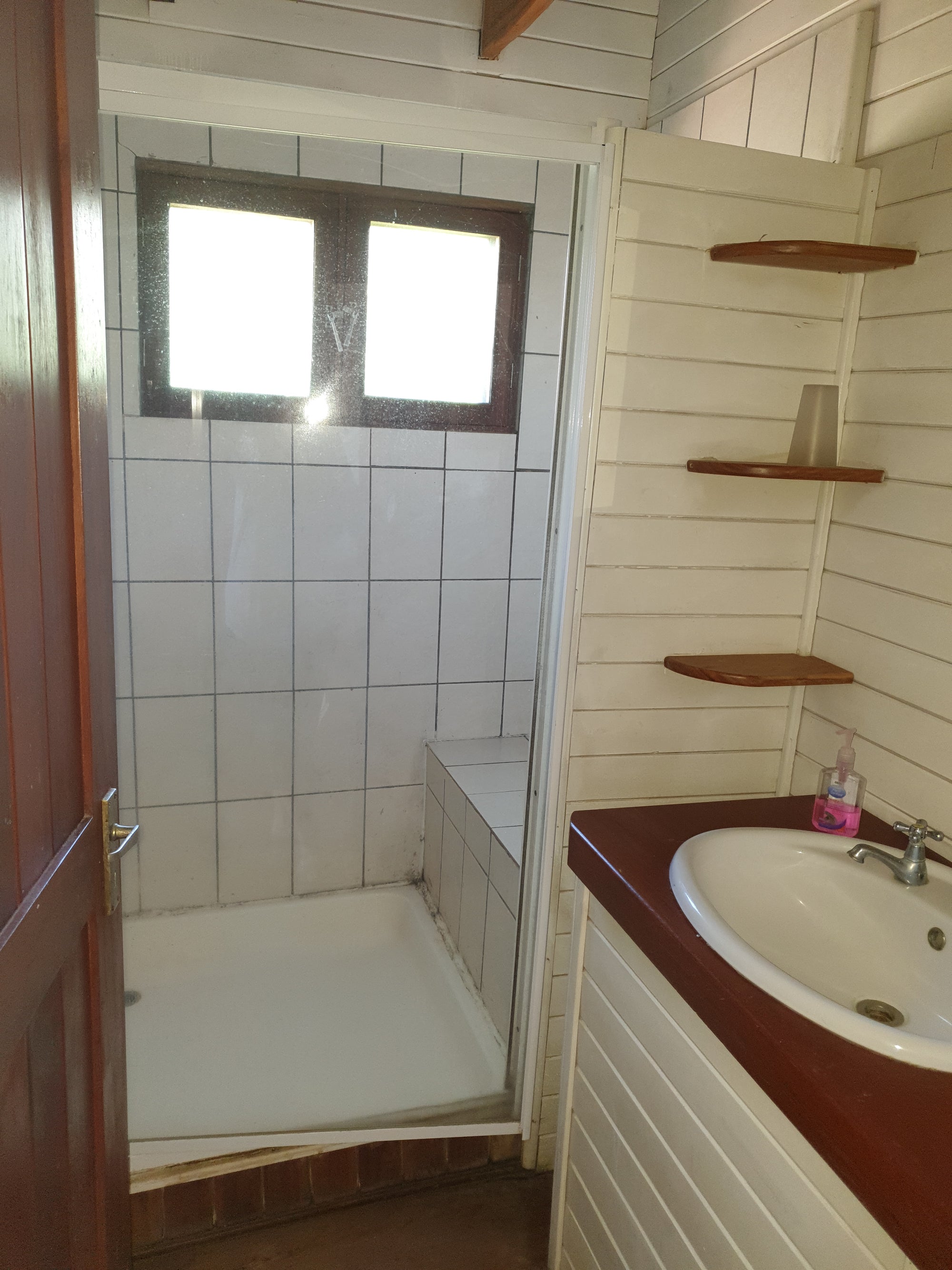 204 - 2 Private rooms and 1 loft room