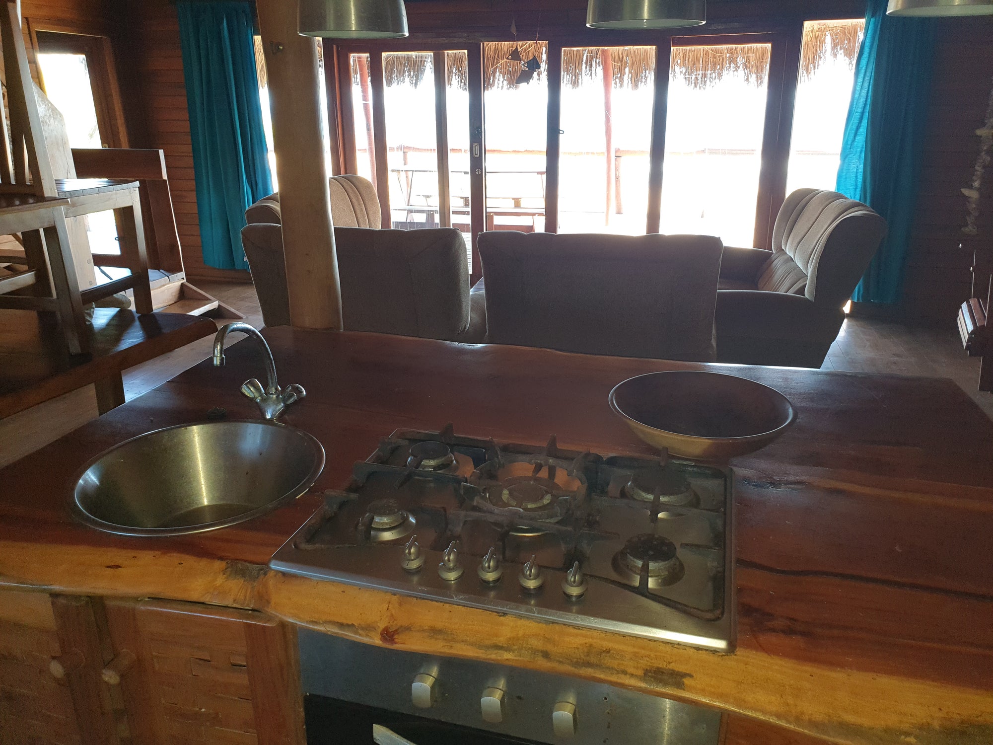 307 - 4 Private rooms and 2 loft rooms