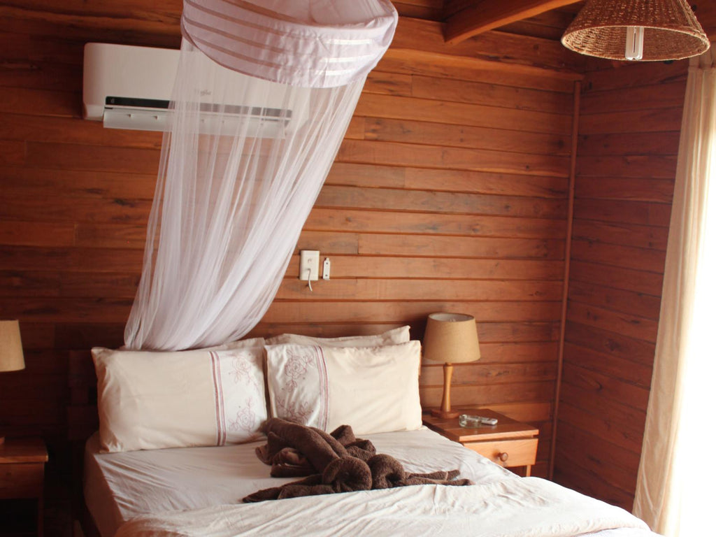 108 - 2 Private Rooms 2 Loft Rooms