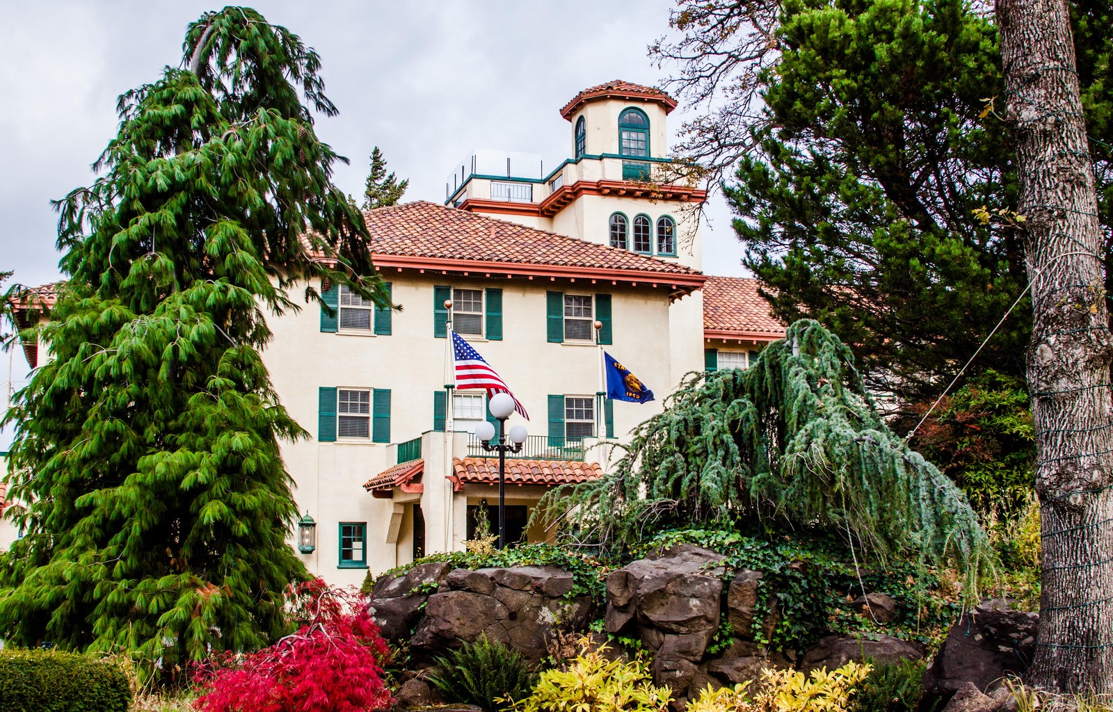 Columbia Gorge Hotel & Spa