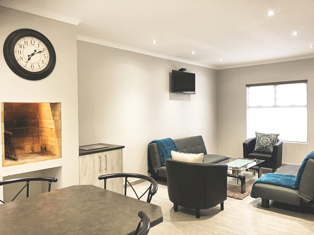 One Bedroom Apartment