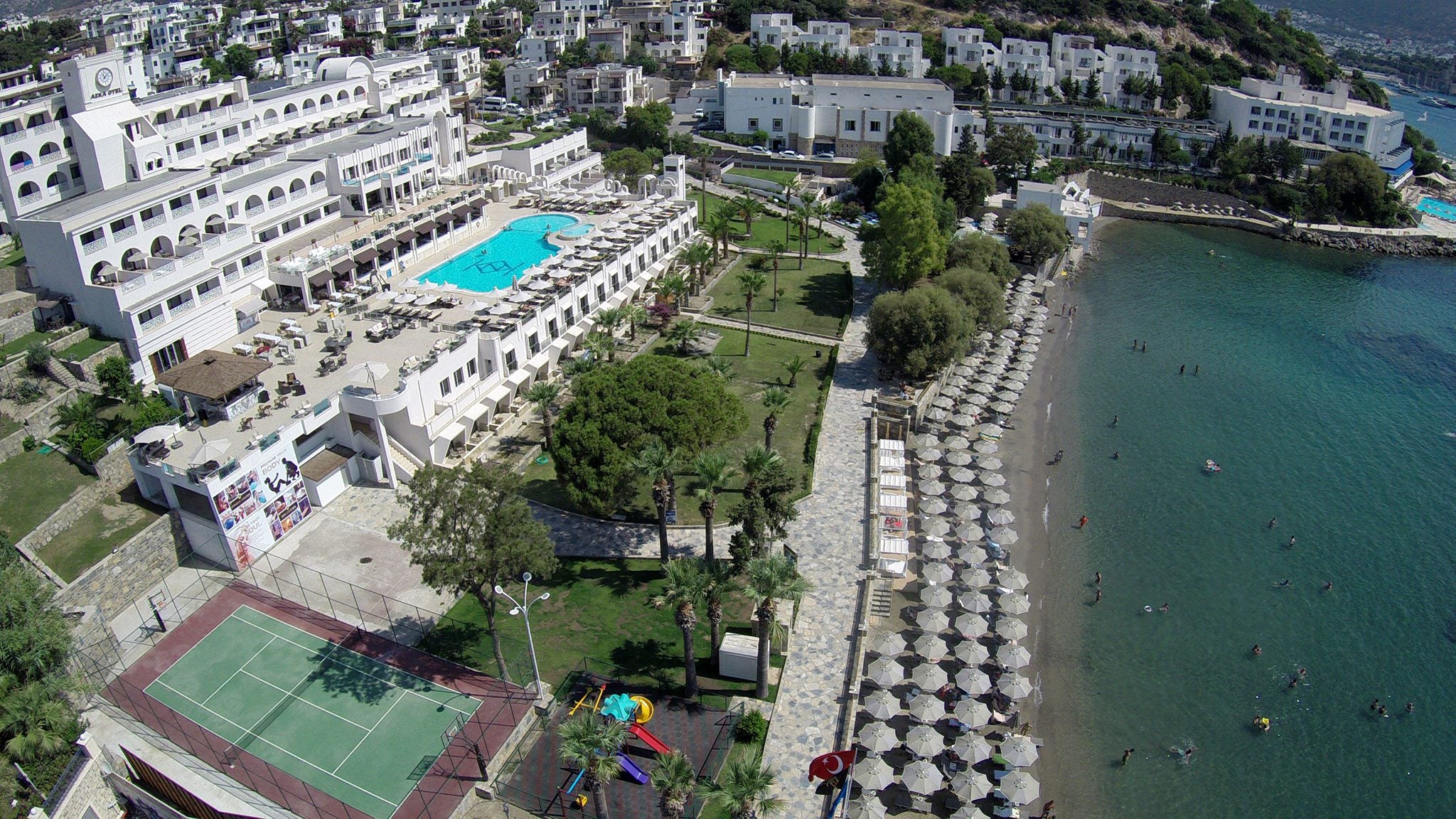Azka Hotel