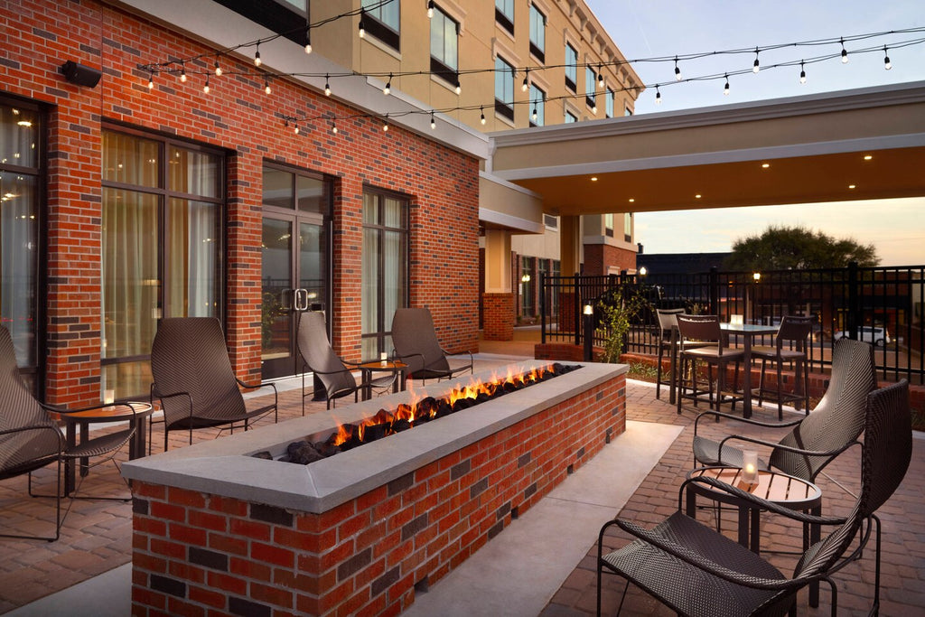 Courtyard by Marriott LaGrange