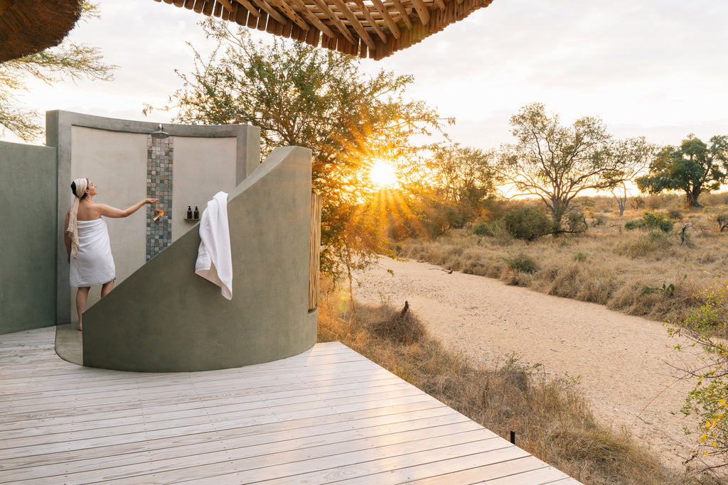 Simbavati Camp George Luxury Suite Outside Shower