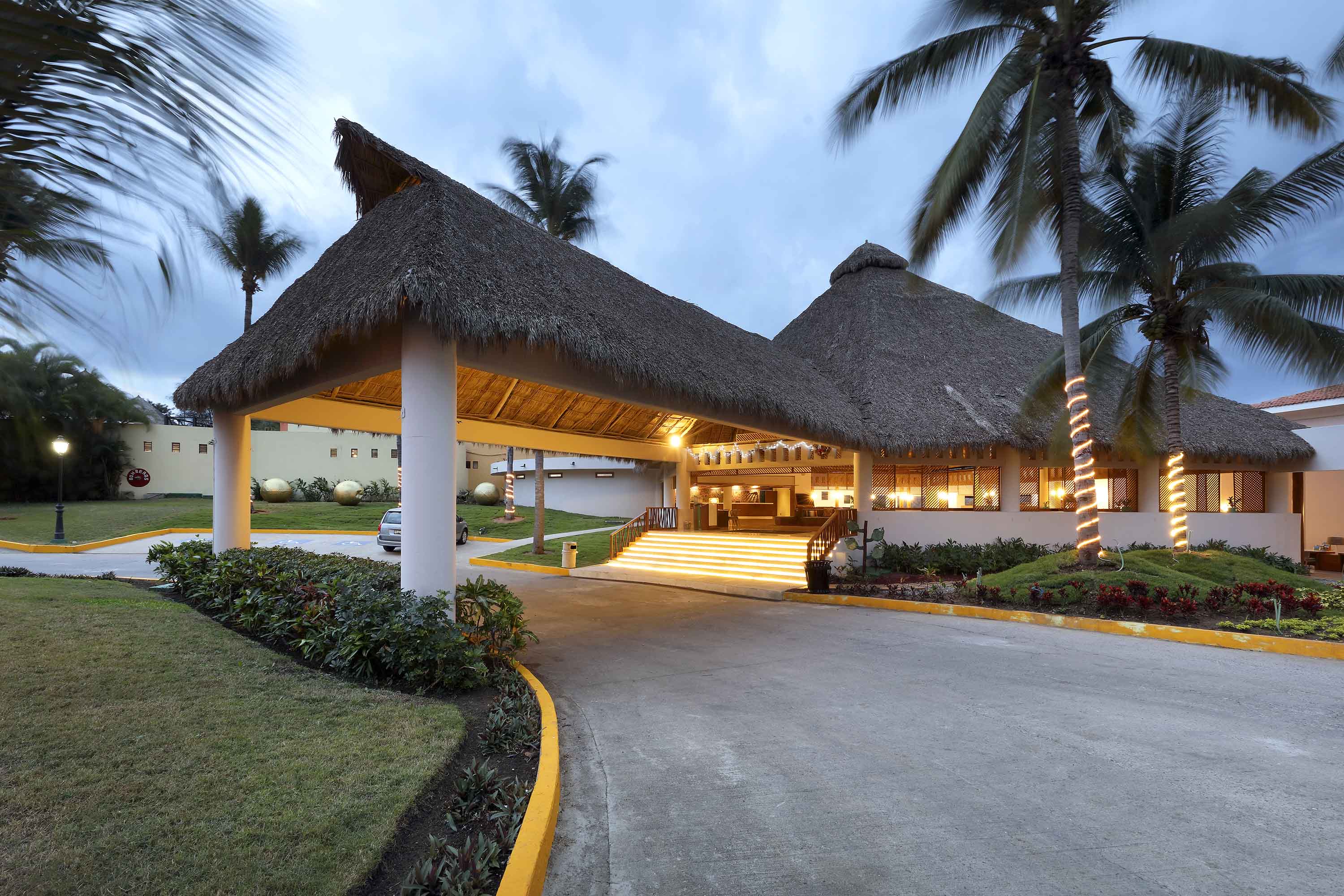Grand Palladium Vallarta Resort & Spa