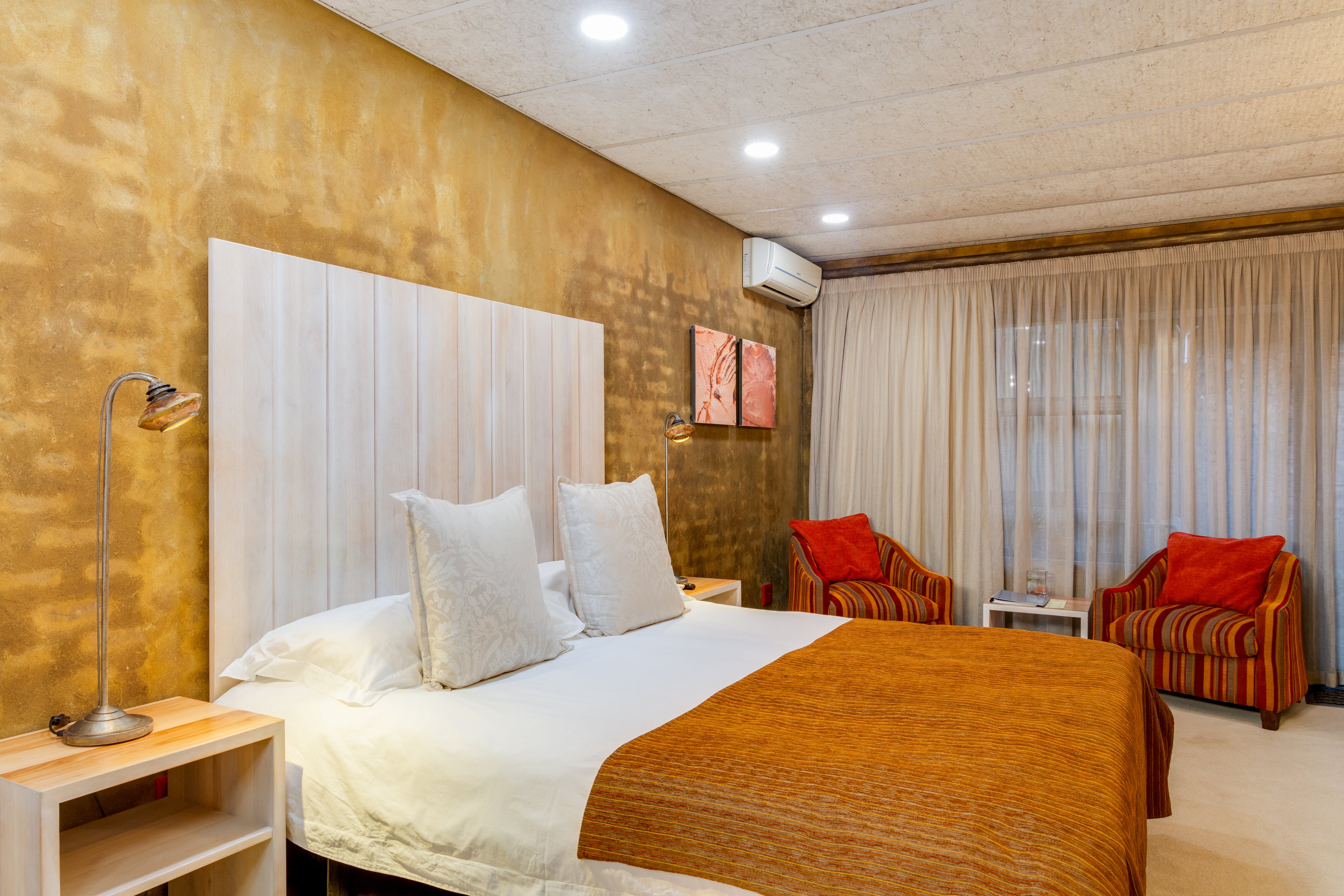 Luxury Suite No 6