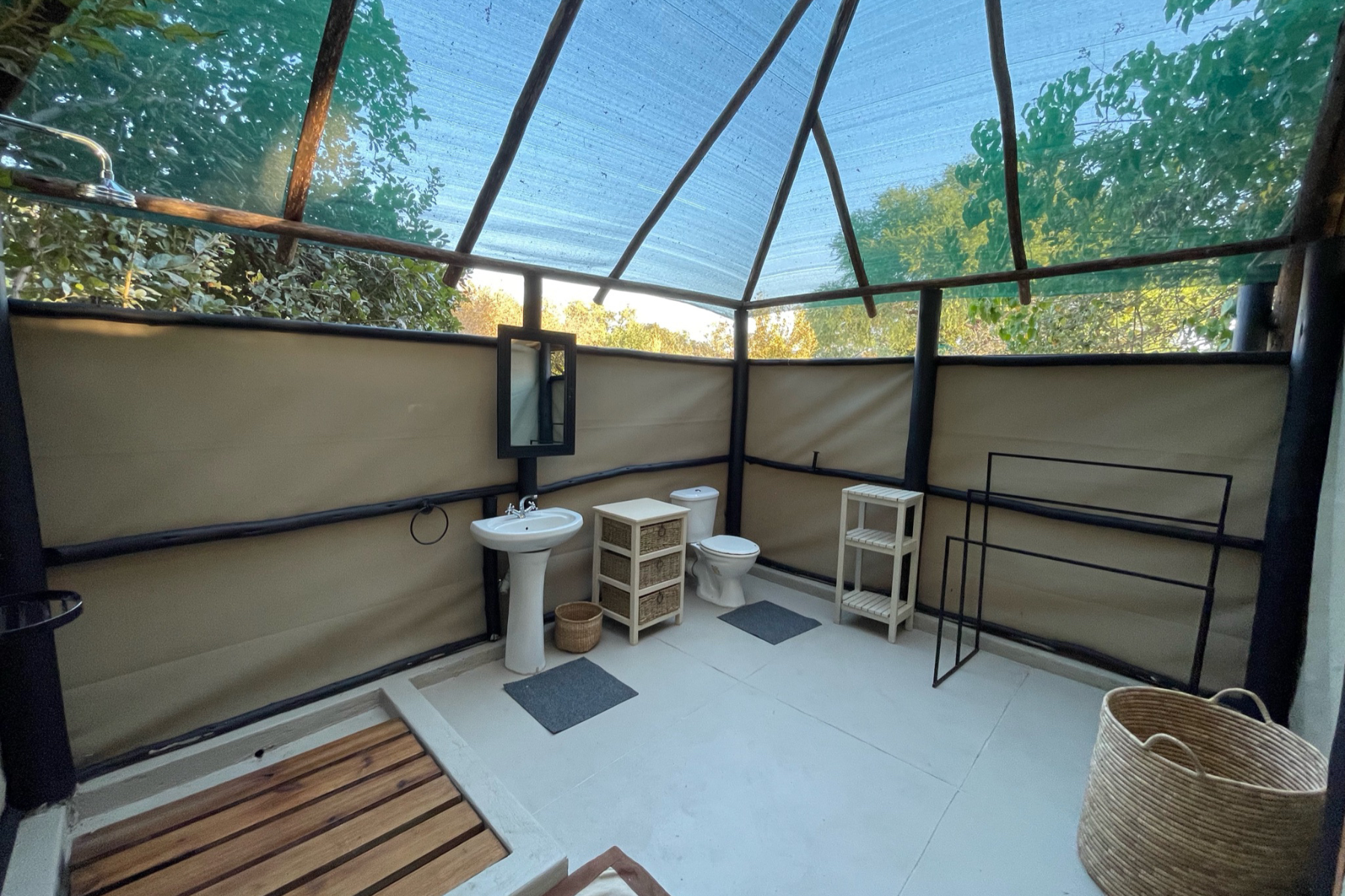 Little Vundu Bathroom