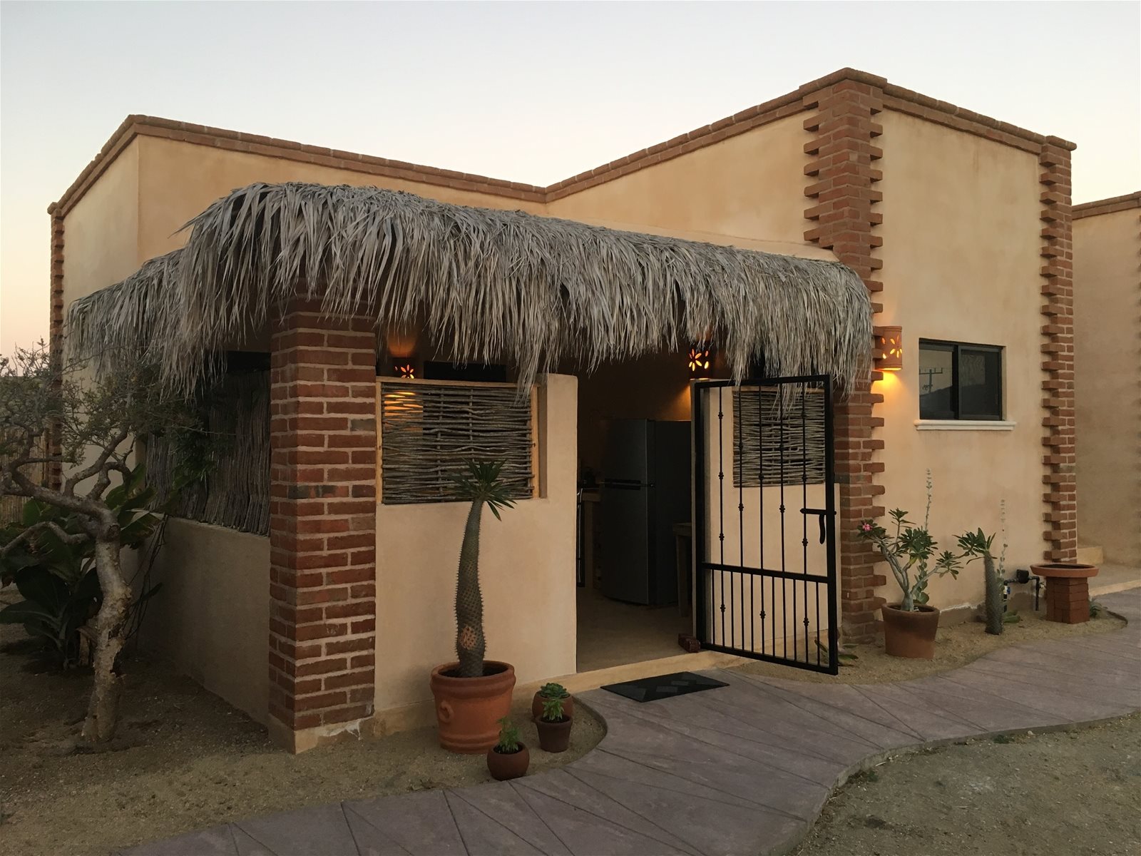 Villas de Cerritos Beach