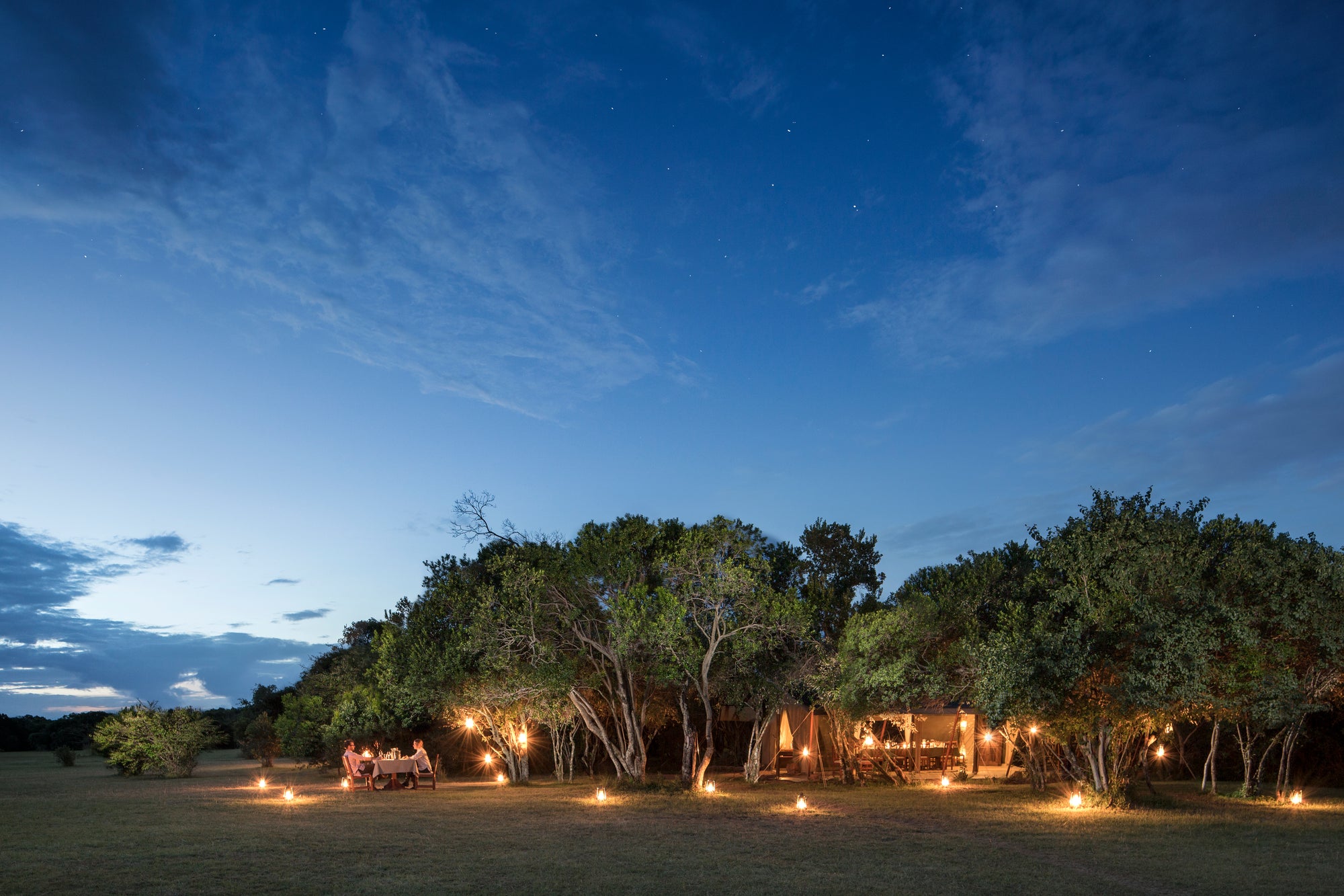 Asilia Africa | Encounter Mara - Exterior communal area at night
