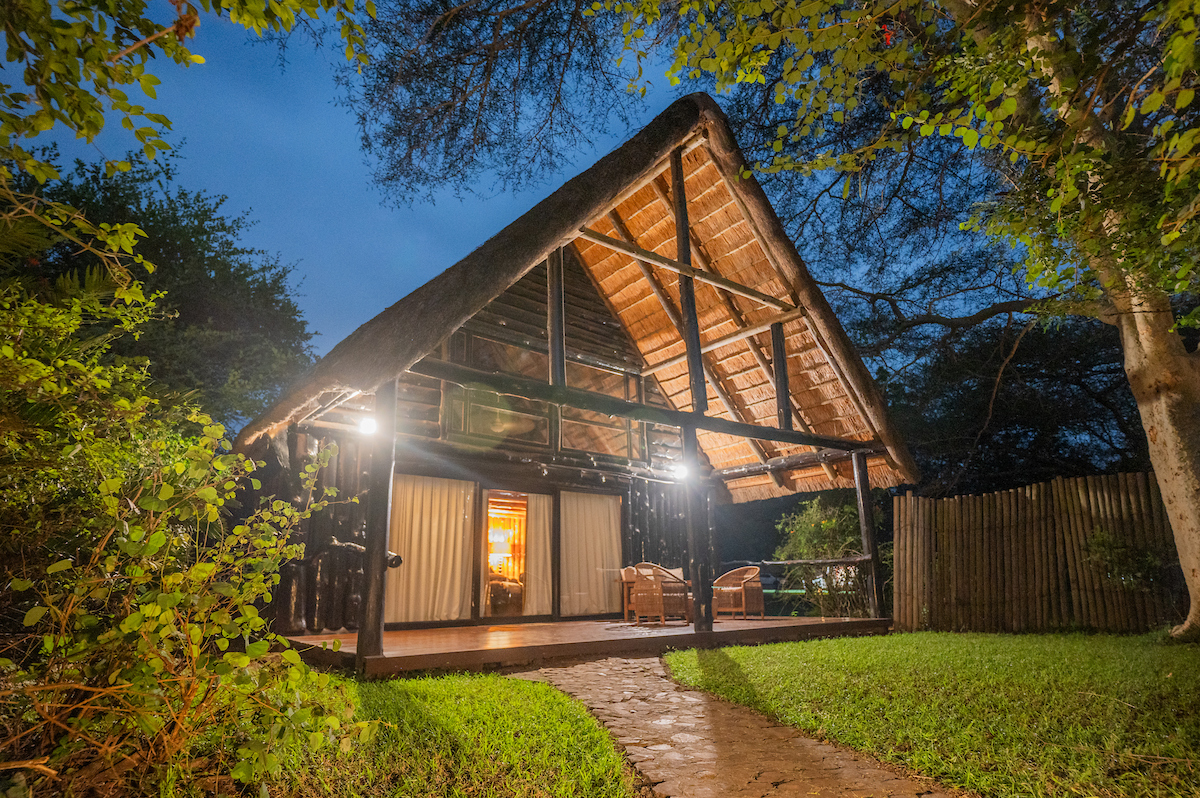Rhino River Lodge — Family Loft Chalet 2