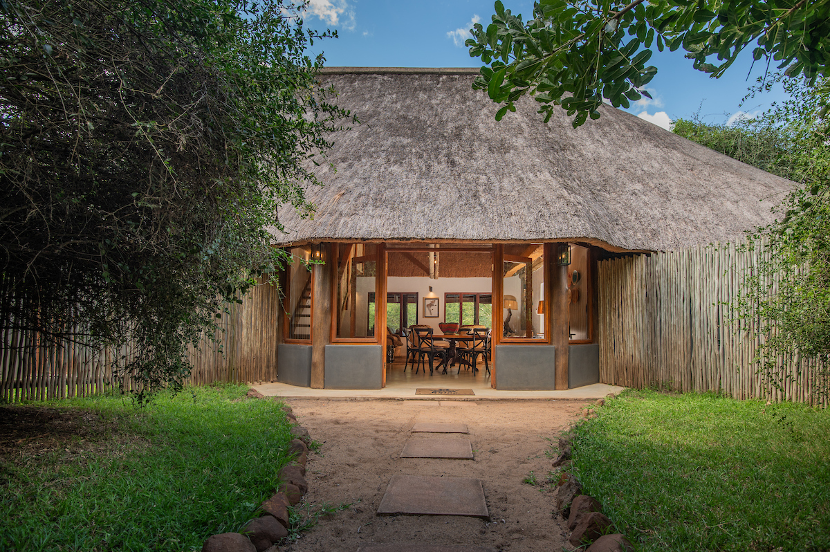 Rhino River Lodge — Cottage