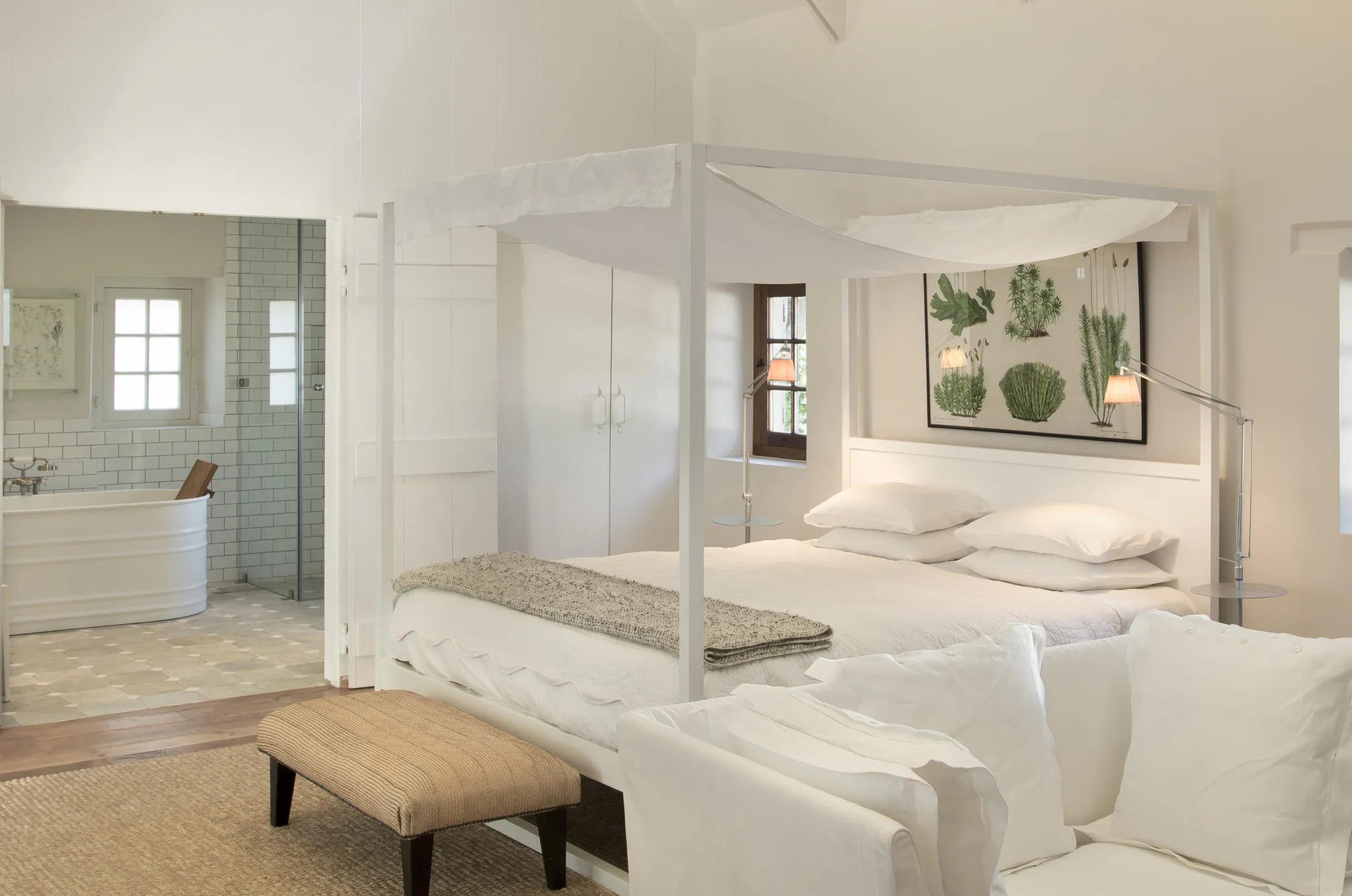 Room gallery image 1.