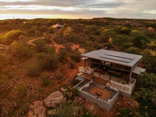 /Nom Lodge Safaris