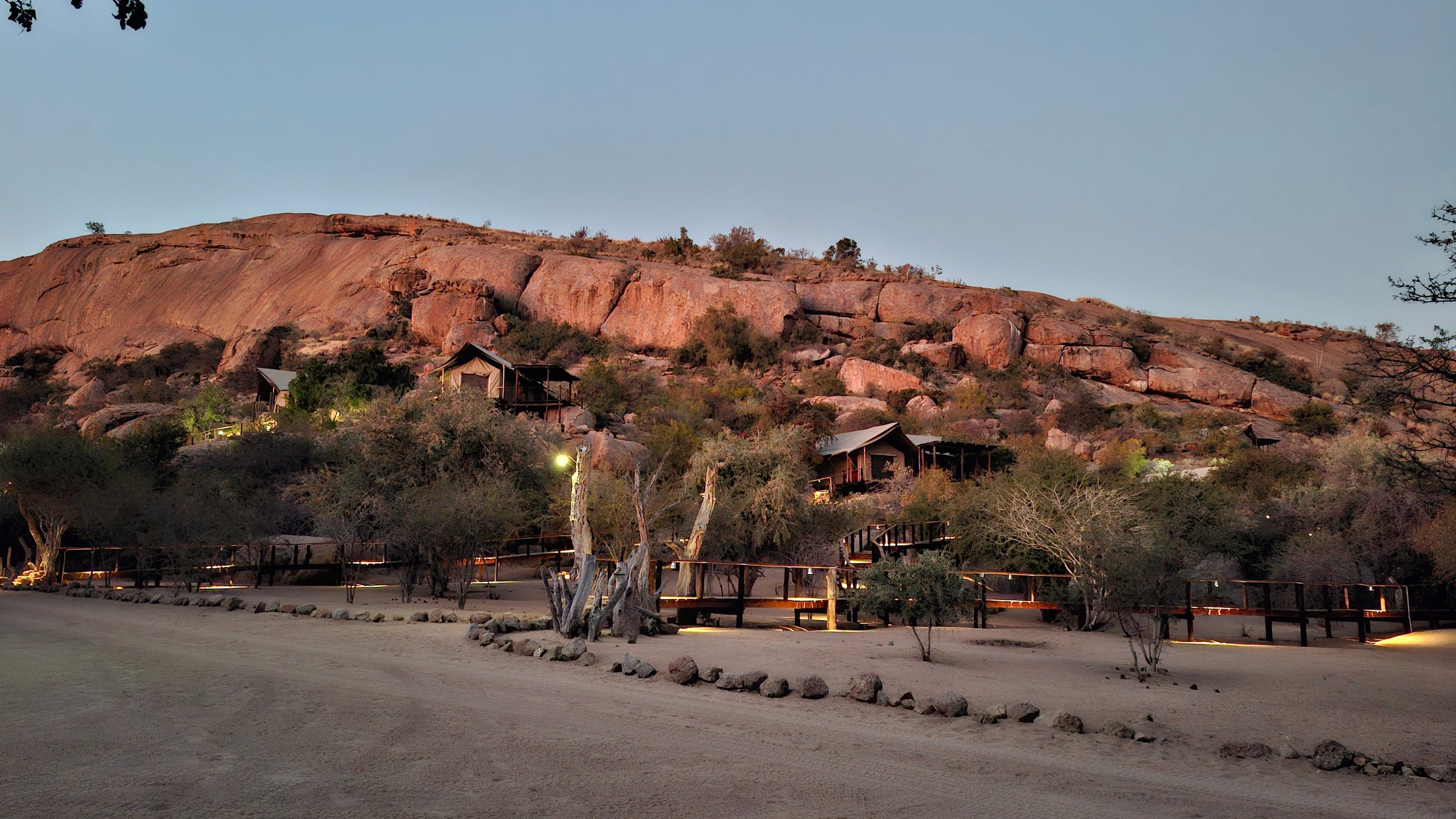 Ondudu Safari Lodge