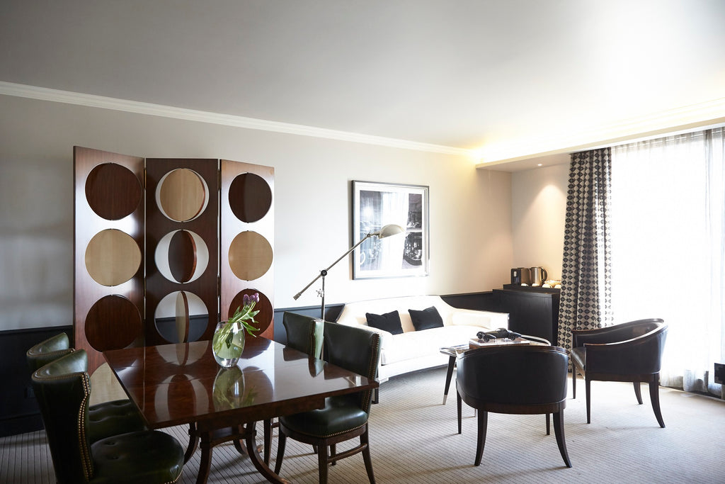 Singular Suite