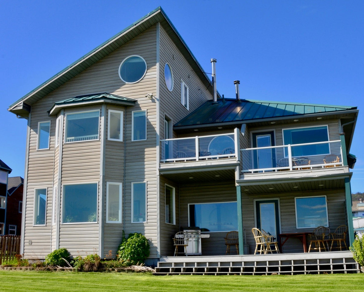The Bluffview Lodge