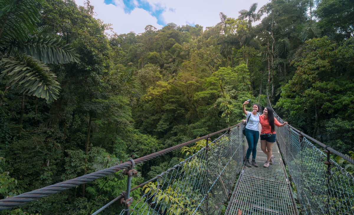 Ecoterra Costa Rica Combo: Volcano+Waterfall+Bridges