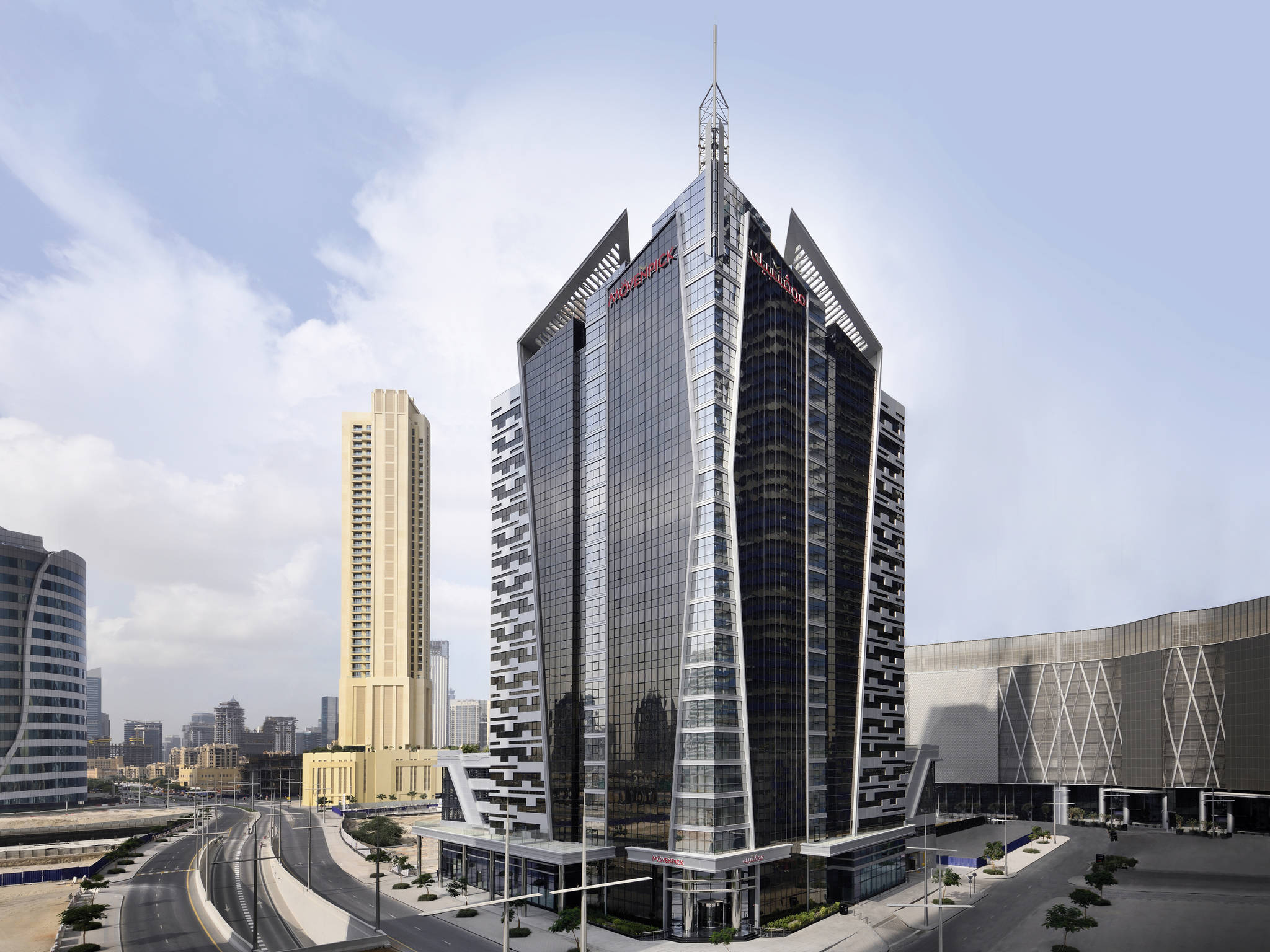Mövenpick Hotel Apartments Downtown Dubai
