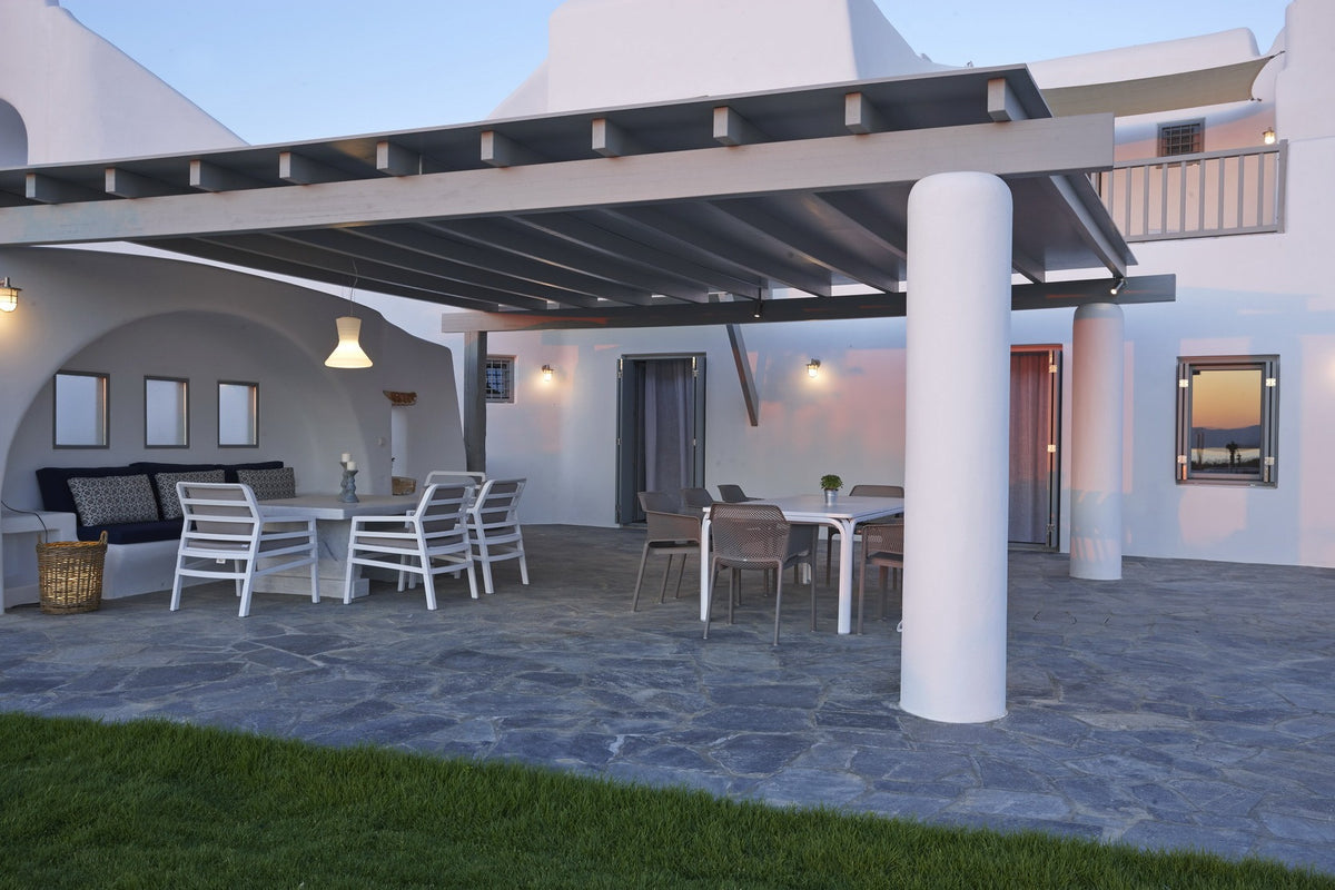 Aqua Breeze Villas Estate