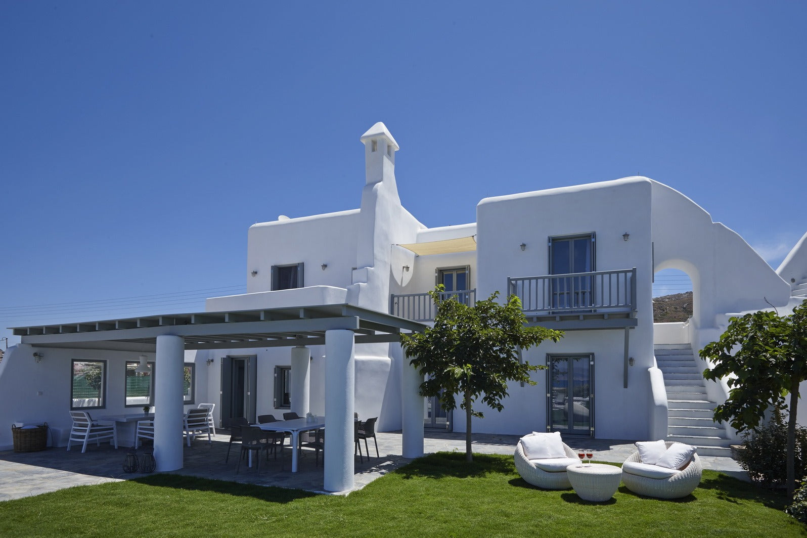 Aqua Breeze Villas Estate