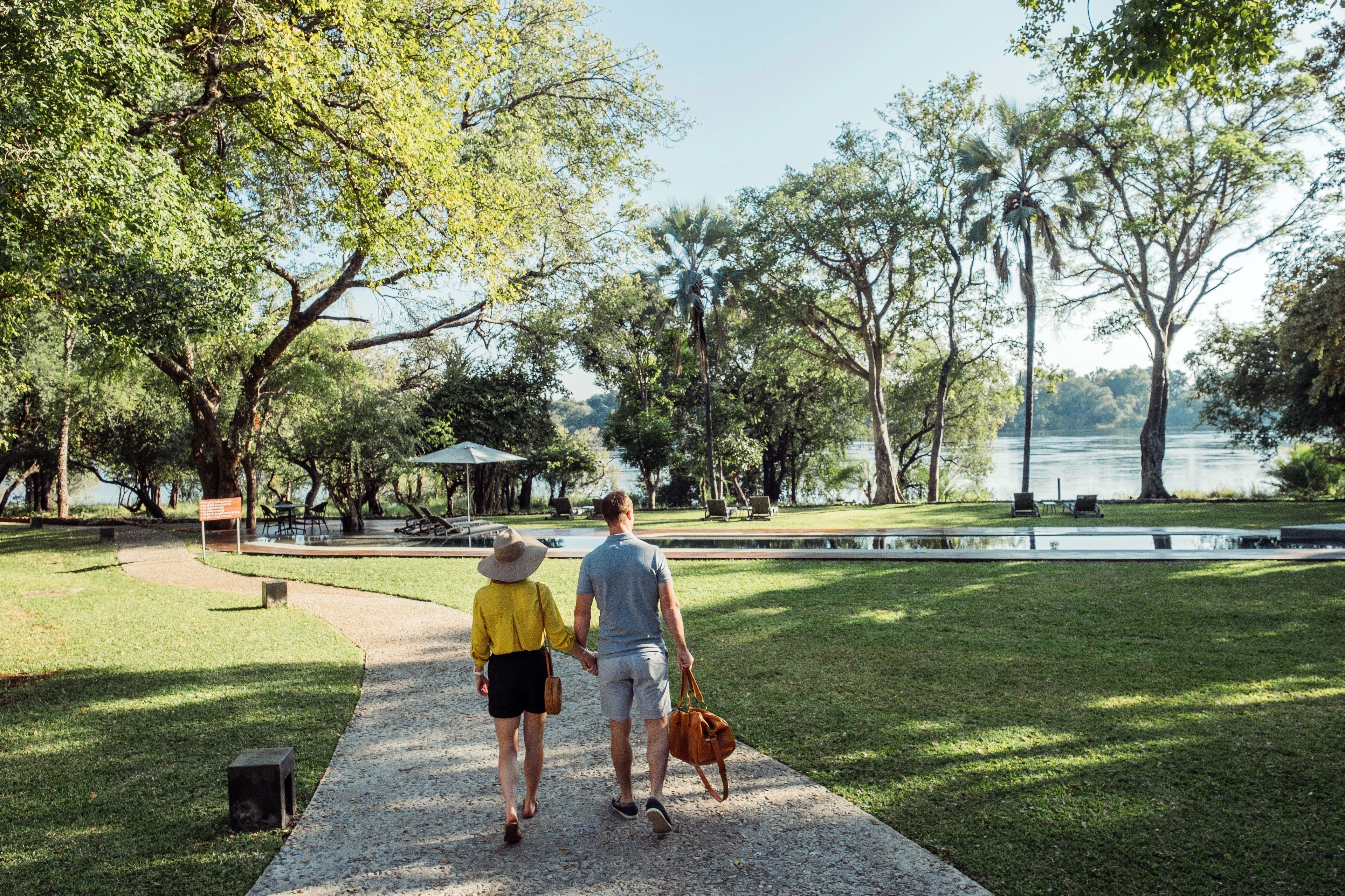 Garden walk, Swimming pool and Zambezi River