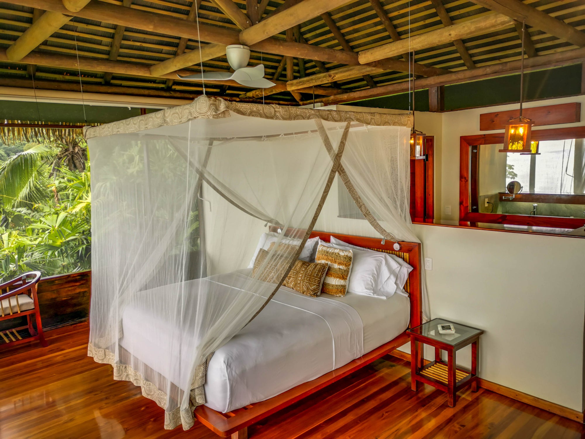 Deluxe Bungalows