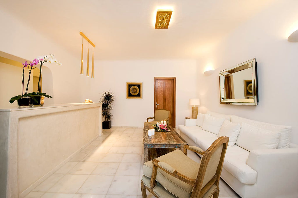 Gold Suites Hotel
