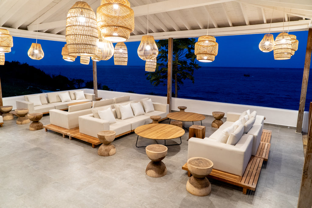 Pool Bar