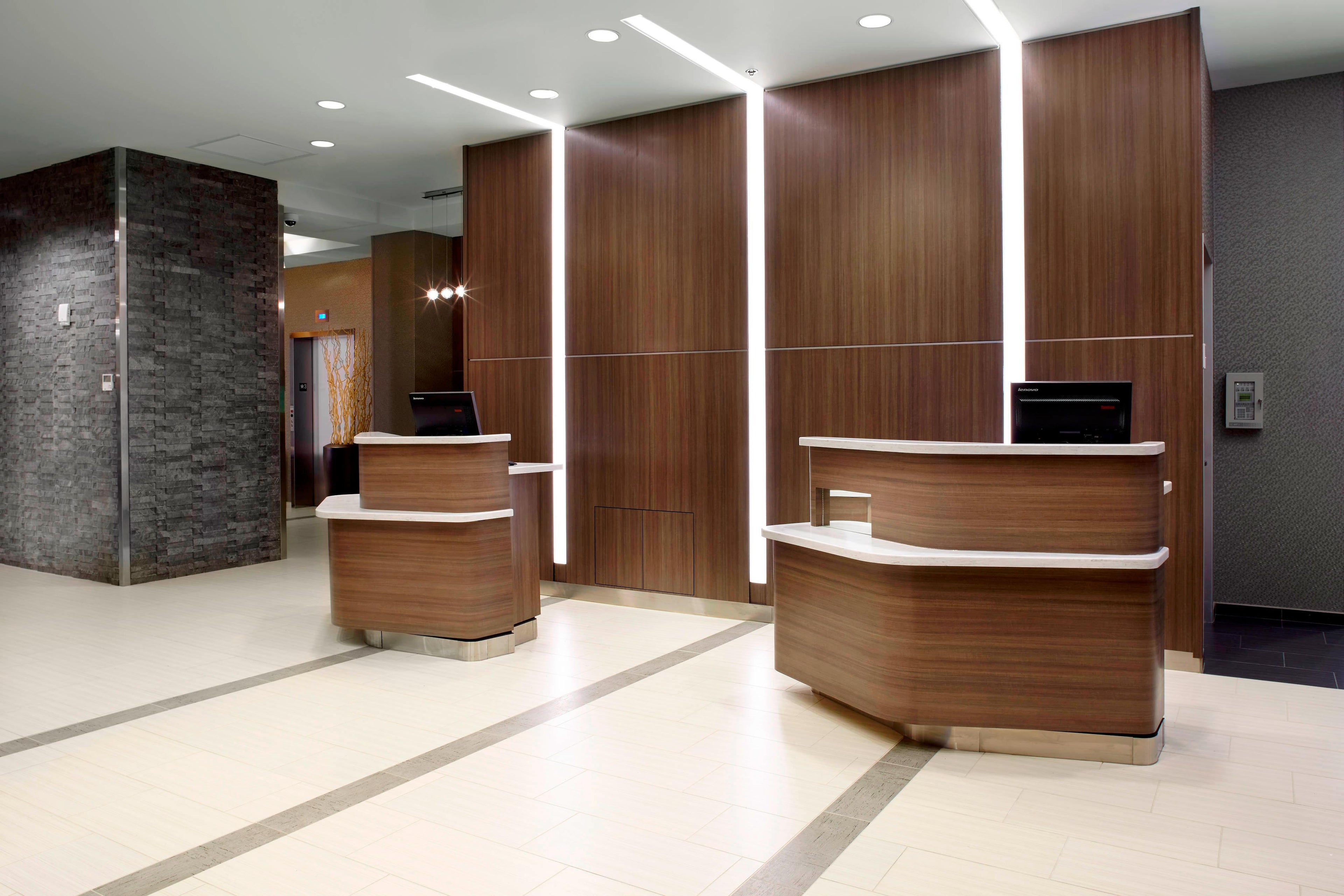 Courtyard by Marriott Akron Downtown