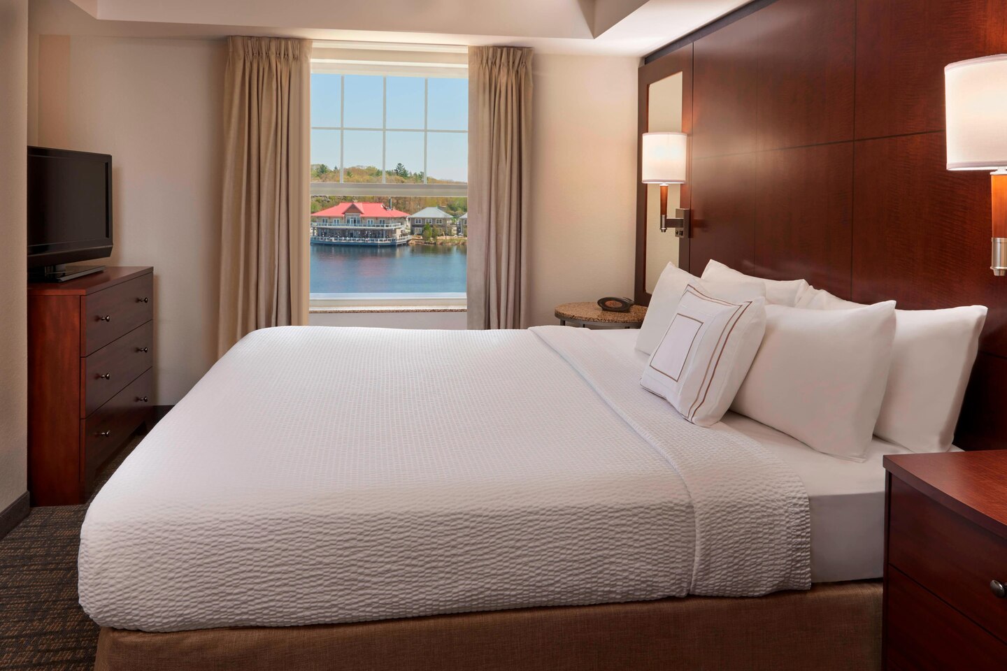 Residence Inn Gravenhurst Muskoka Wharf
