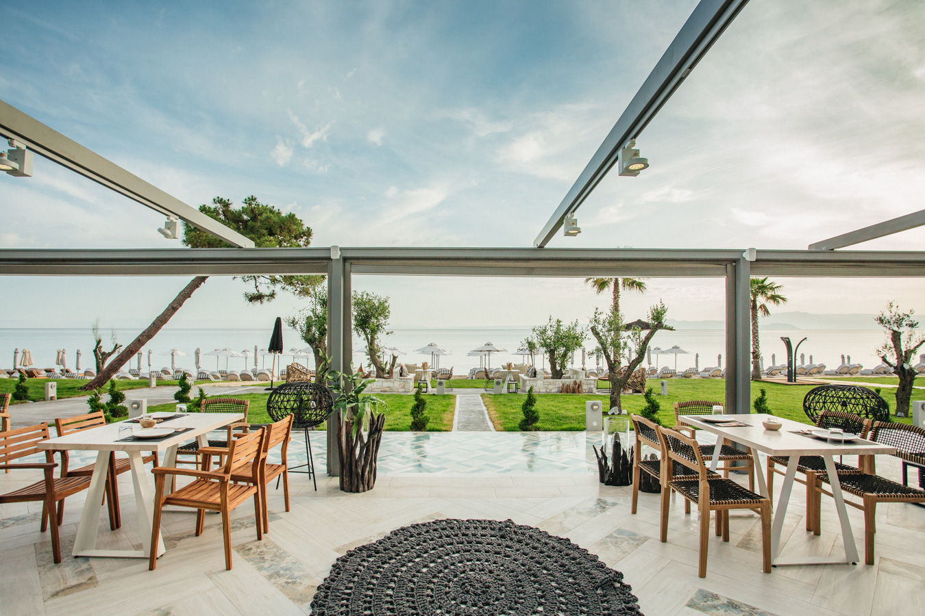 Blue Carpet Luxury Suites