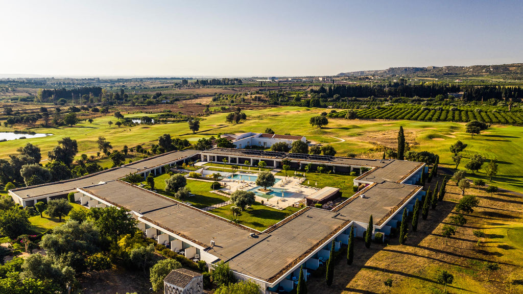 MIRA Borgo di Luce Monasteri